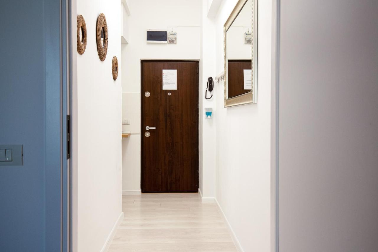 Metropole Apartments Studio Old City Boekarest Buitenkant foto