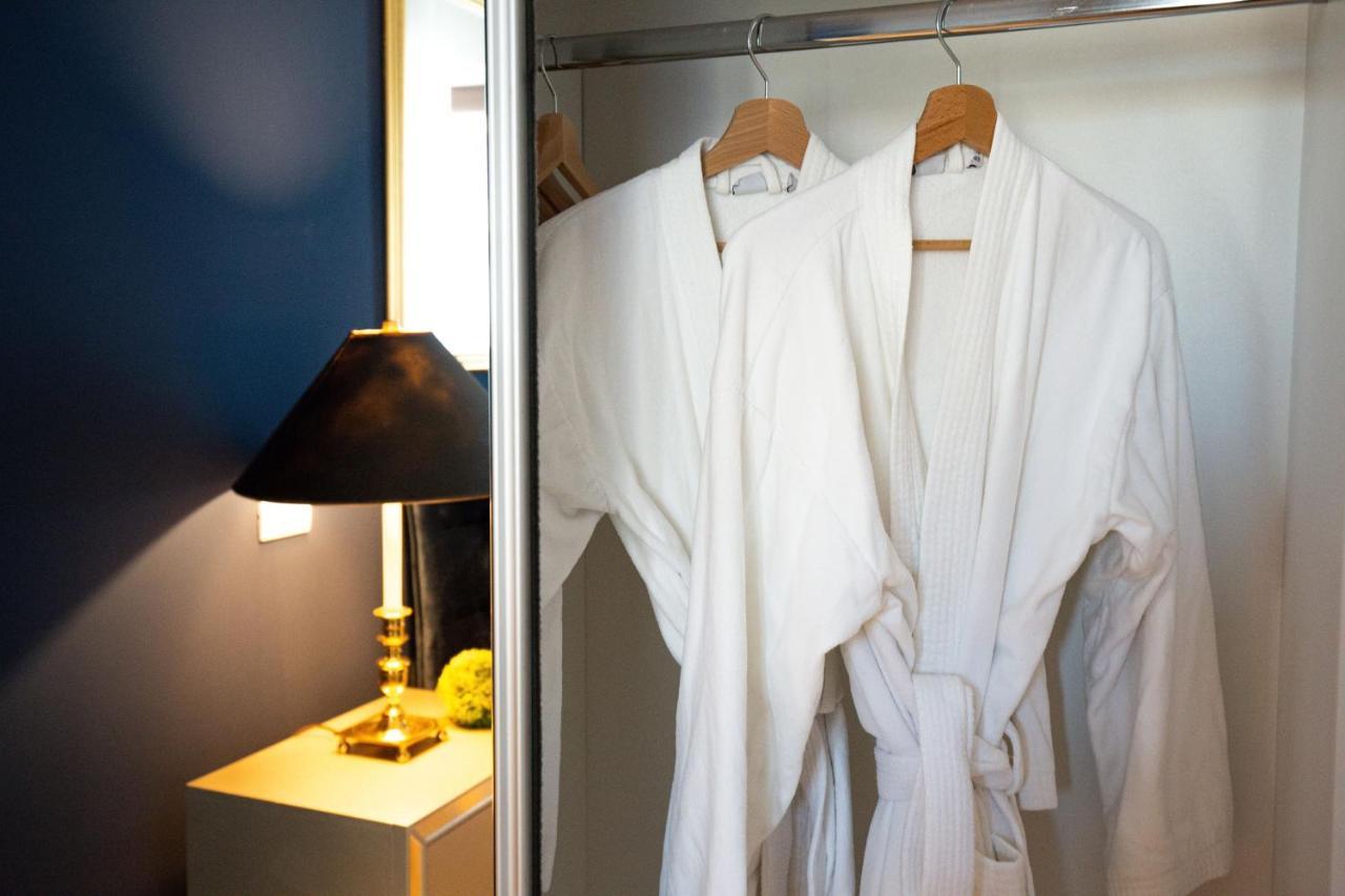 Metropole Apartments Studio Old City Boekarest Buitenkant foto