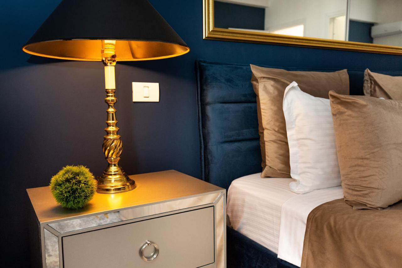 Metropole Apartments Studio Old City Boekarest Buitenkant foto